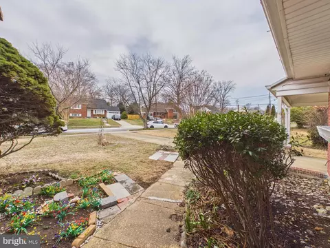 5907 Camberly Ave, Springfield, VA 22150 photo 37