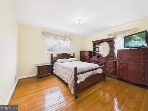 5907 Camberly Ave, Springfield, VA 22150 photo 22