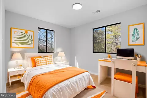 Bedroom - 1671 Cedar Hollow Way, Reston, VA 20194 photo 5 of 7