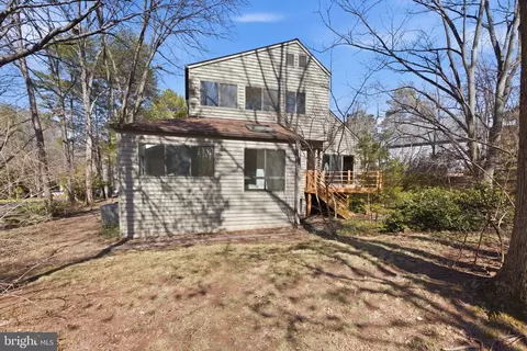 Exterior - 1671 Cedar Hollow Way, Reston, VA 20194 photo 7 of 7