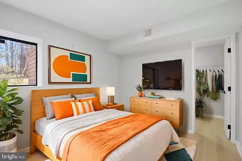 Bedroom - 1671 Cedar Hollow Way, Reston, VA 20194 photo 7 of 7