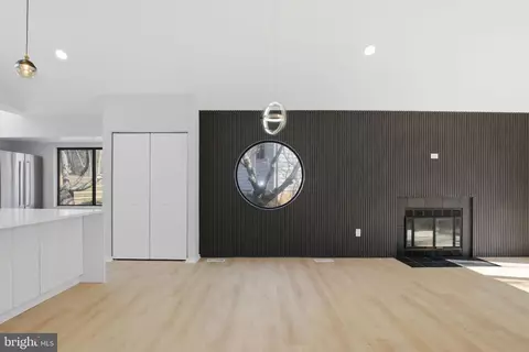 Living - 1671 Cedar Hollow Way, Reston, VA 20194 photo 2 of 7