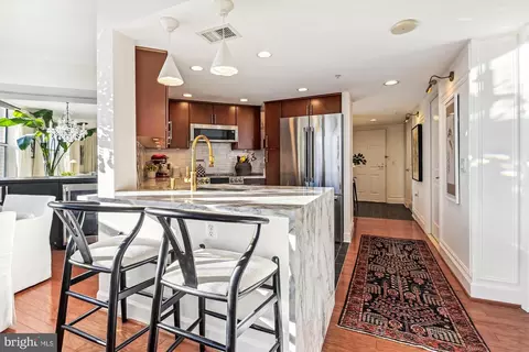 11800 Sunset Hills Rd #606, Reston, VA 20190