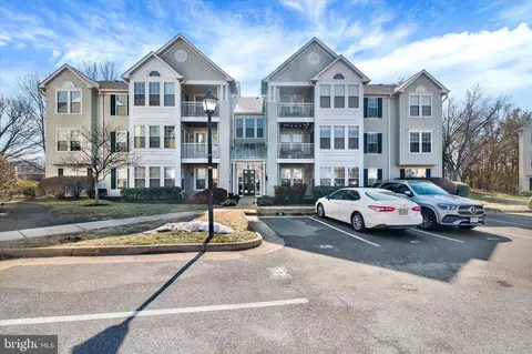 7518 J Snowpea Ct #45, Alexandria, VA 22306
