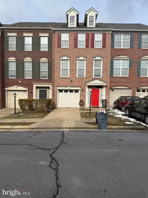 6332 Robert Todd Ct, Alexandria, VA 22312