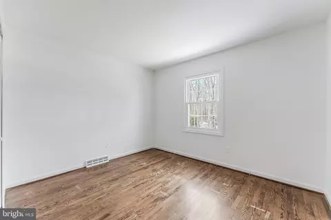 Bedroom - 2615 Steeplechase Dr, Reston, VA 20191 photo 9 of 15