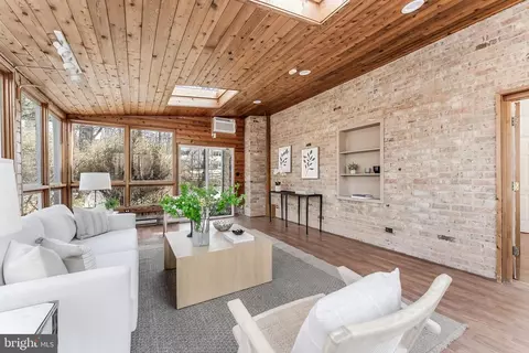 Living - 2615 Steeplechase Dr, Reston, VA 20191 photo 1 of 12