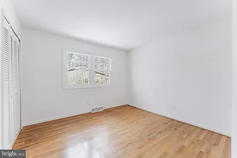 Bedroom - 2615 Steeplechase Dr, Reston, VA 20191 photo 12 of 15