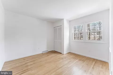 Bedroom - 2615 Steeplechase Dr, Reston, VA 20191 photo 14 of 15