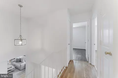 Entry Way - 2615 Steeplechase Dr, Reston, VA 20191 photo 3 of 4