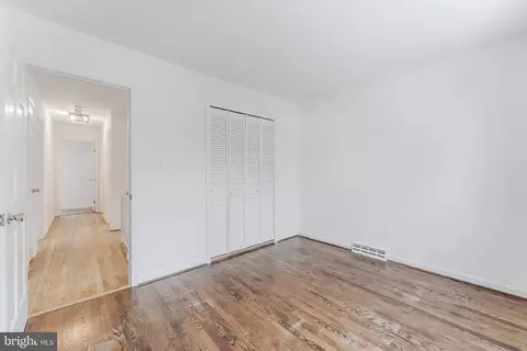 Entry Way - 2615 Steeplechase Dr, Reston, VA 20191 photo 4 of 4