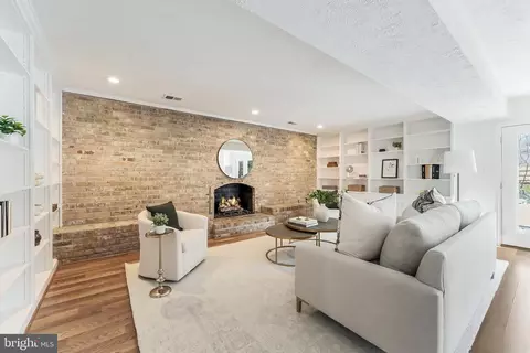 Living - 2615 Steeplechase Dr, Reston, VA 20191 photo 7 of 12