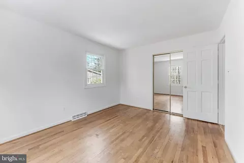 Bedroom - 2615 Steeplechase Dr, Reston, VA 20191 photo 11 of 15