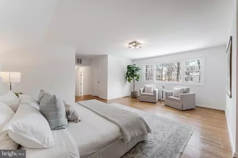Bedroom - 2615 Steeplechase Dr, Reston, VA 20191 photo 5 of 15
