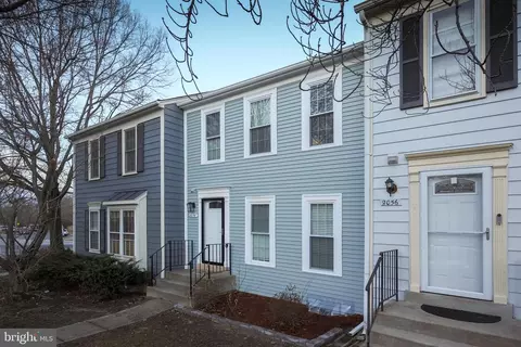 Exterior - 8058 Felecity Ct, Springfield, VA 22153 photo 3 of 4