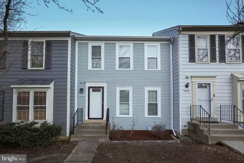 8058 Felecity Ct, Springfield, VA 22153