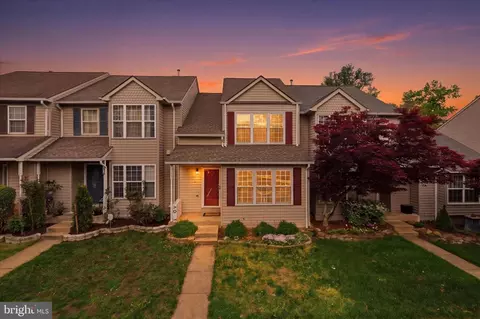 13532 Darter Ct, Clifton, VA 20124