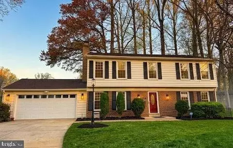 4824 Holborn Ave, Annandale, VA 22003