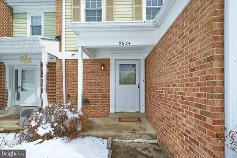 9634 Blincoe Ct, Burke, VA 22015 photo 2