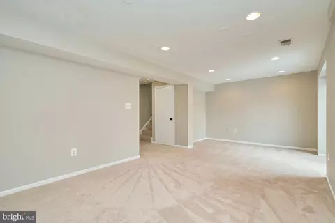 9634 Blincoe Ct, Burke, VA 22015 photo 30