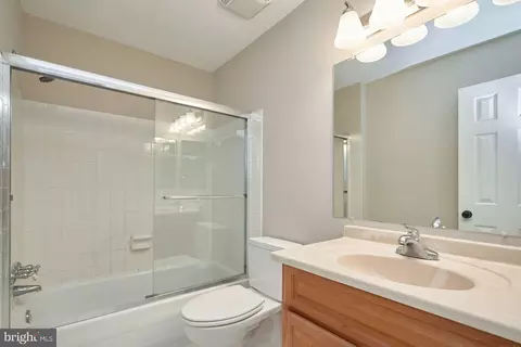 9634 Blincoe Ct, Burke, VA 22015 photo 25