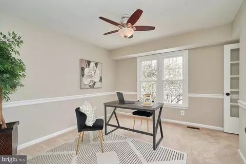 9634 Blincoe Ct, Burke, VA 22015 photo 10