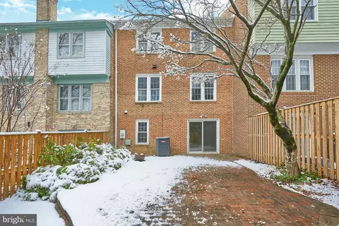 9634 Blincoe Ct, Burke, VA 22015 photo 36