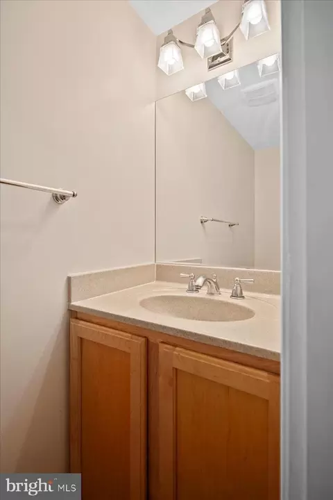 Bath - 12814 Pinecrest Rd, Herndon, VA 20171 photo 1 of 1