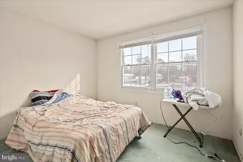 Bedroom - 12814 Pinecrest Rd, Herndon, VA 20171 photo 4 of 4