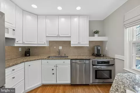 5624 Kirkham Ct, Springfield, VA 22151 photo 6