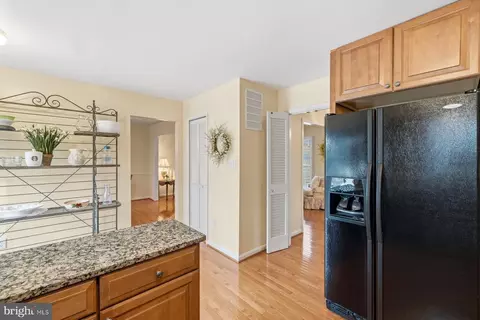 Entry Way - 8739 Arley Dr, Springfield, VA 22153 photo 1 of 1