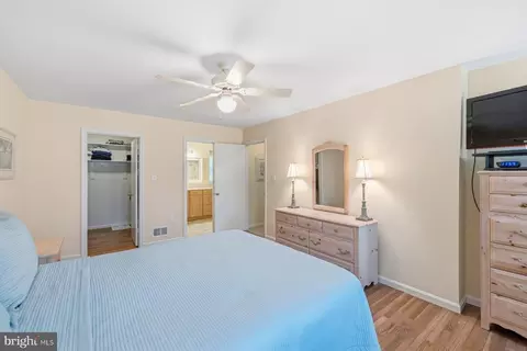 Bedroom - 8739 Arley Dr, Springfield, VA 22153 photo 3 of 7
