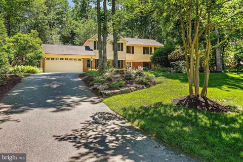 Exterior - 11311 Handlebar Rd, Reston, VA 20191 photo 3 of 15