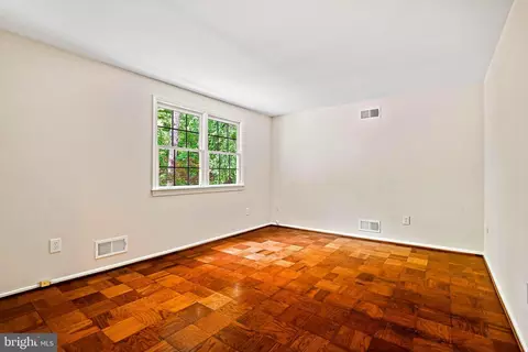 Bedroom - 11311 Handlebar Rd, Reston, VA 20191 photo 7 of 10