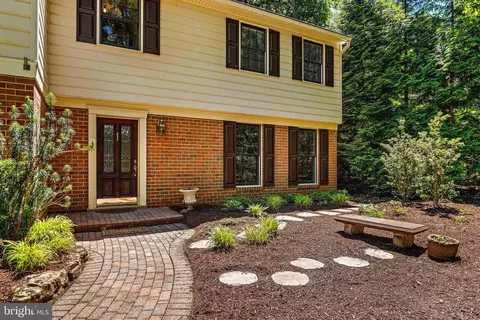 Exterior - 11311 Handlebar Rd, Reston, VA 20191 photo 6 of 15