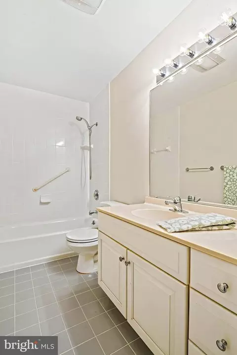 Bath - 11311 Handlebar Rd, Reston, VA 20191 photo 5 of 6