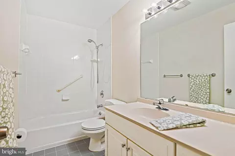 Bath - 11311 Handlebar Rd, Reston, VA 20191 photo 4 of 6