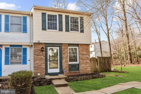 8462 Lazy Creek Ct, Springfield, VA 22153