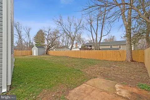 656 Stuart Ct, Herndon, VA 20170 photo 43