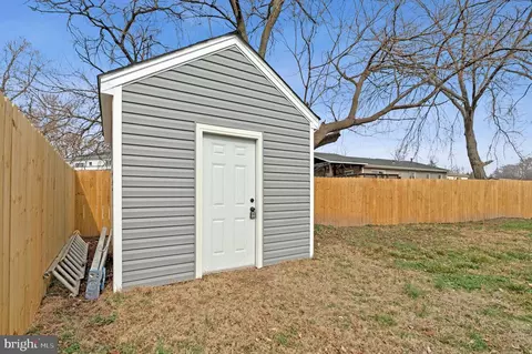 656 Stuart Ct, Herndon, VA 20170 photo 44