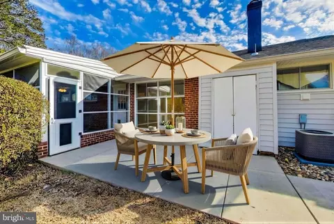 7402 Inzer St, Springfield, VA 22151 photo 27