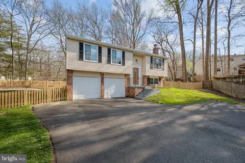 Other - 8463 Yellow Leaf Ct, Springfield, VA 22153 photo 7 of 10
