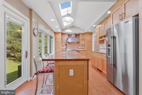 Kitchen - 1438 Brookhaven Dr, Mclean, VA 22101 photo 1 of 6