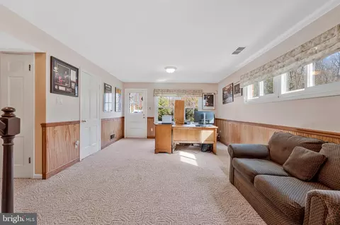 Entry Way - 1438 Brookhaven Dr, Mclean, VA 22101 photo 3 of 3