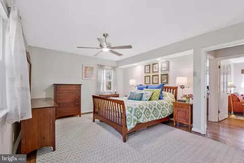 Bedroom - 1438 Brookhaven Dr, Mclean, VA 22101 photo 2 of 8