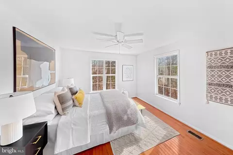 Bedroom - 1509 Deer Point Way, Reston, VA 20194 photo 4 of 7