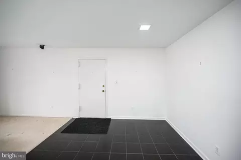 Other - 5902 Queenston St # -B, Springfield, VA 22152 photo 5 of 11