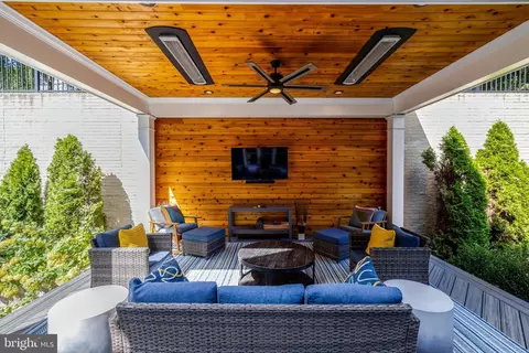 1610 Brookside Rd, Mclean, VA 22101 photo 42