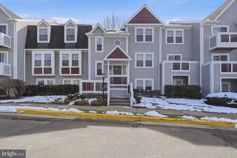 12940 C Grays Pointe Rd #12940-C, Fairfax, VA 22033