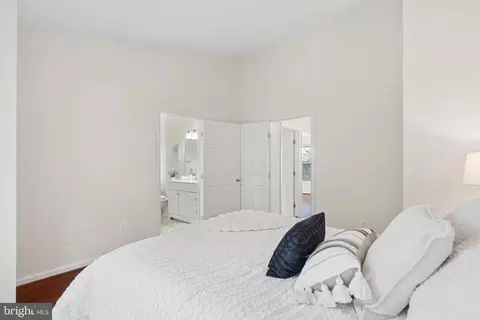 Bedroom - 6350 Racetec Pl, Springfield, VA 22150 photo 2 of 2